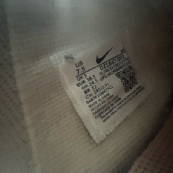 NIKE AIR SNEAKERS WHITE/PINK - Picture 3 of 4